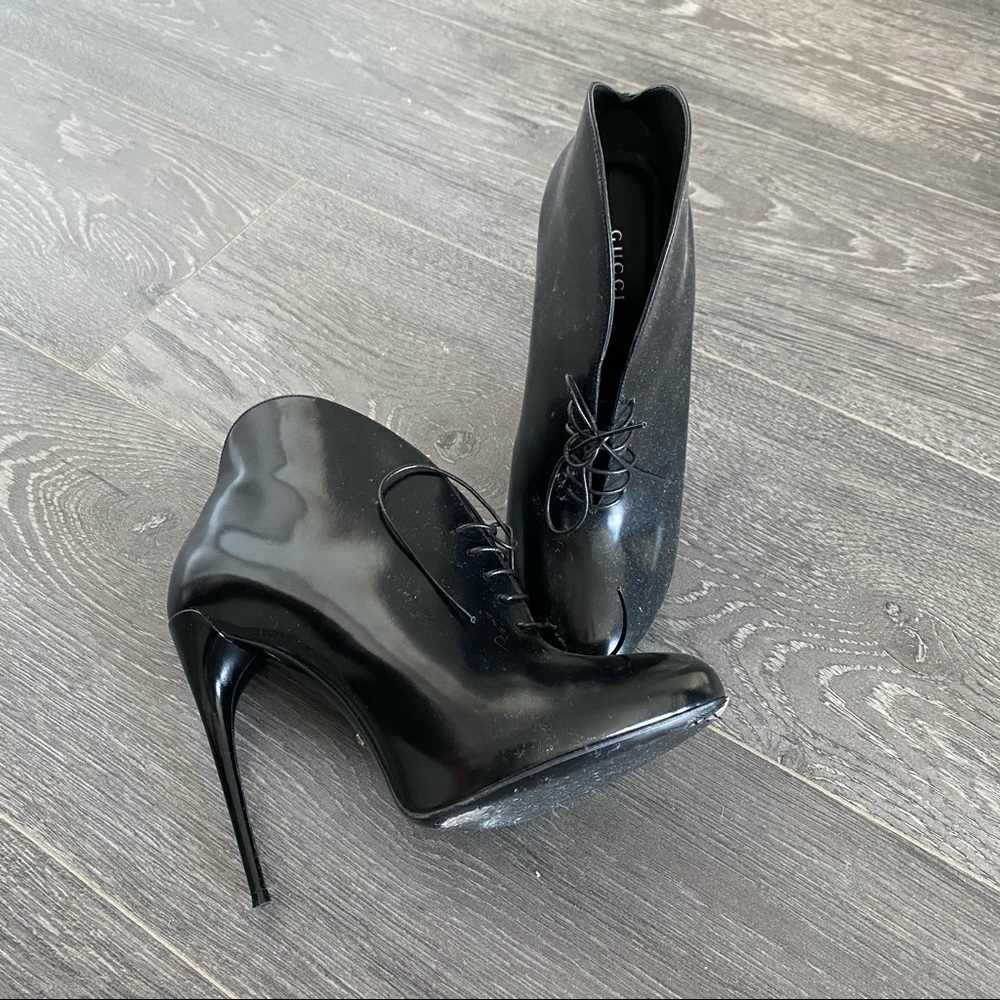 Authorities Gucci Leather lace up boots